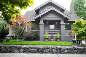Updated Tacoma Home with Patio 3 Mi to Downtown